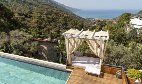 Balayında Sessizlik Arayan Çiftler İçin Otel Seçim Rehberi